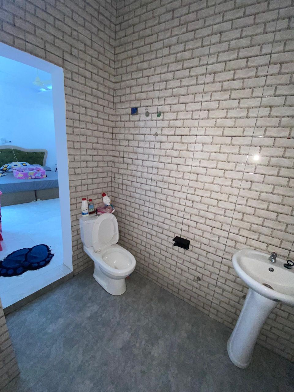 À VENDRE – Villa moderne à Zanguéra Afiaedgnigban | 3 chambres | 1/4 lot | 26 millions FCFA