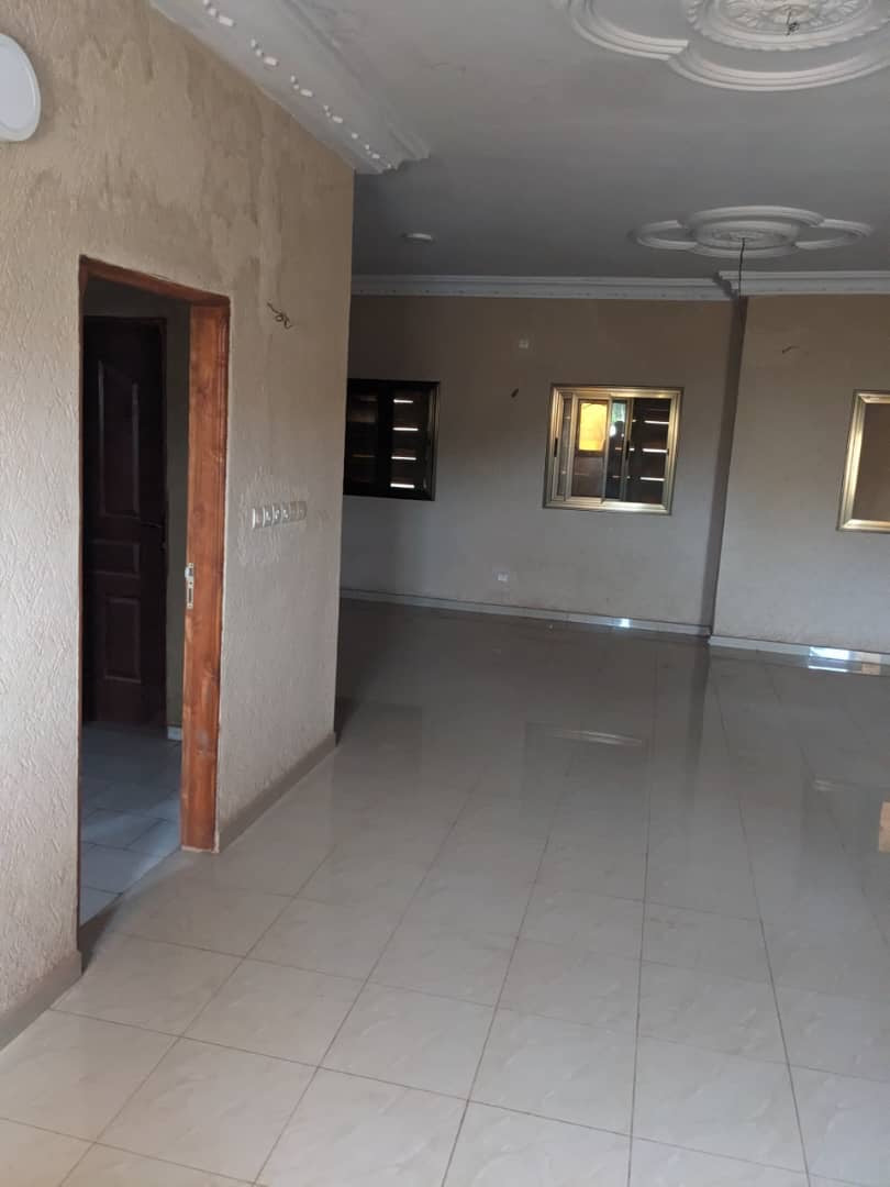 IMMEUBLE 24 PIÈCES À VENDRE À LOMÉ - AMADAHOMÉ