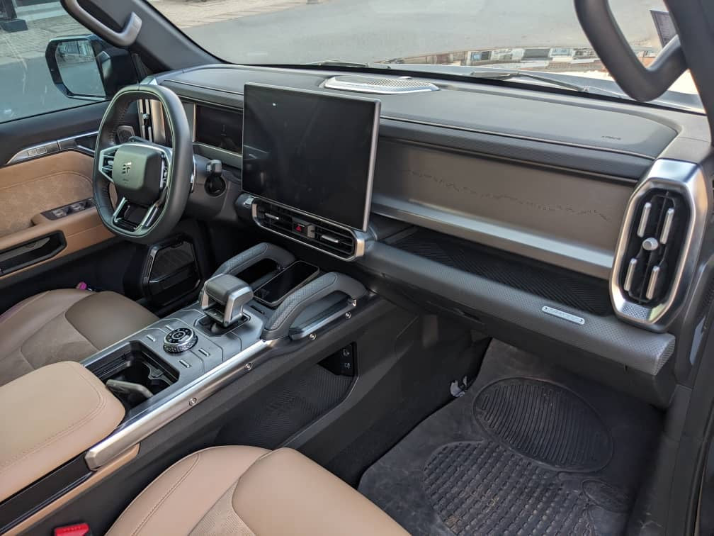 JETOUR TRAVELER T2