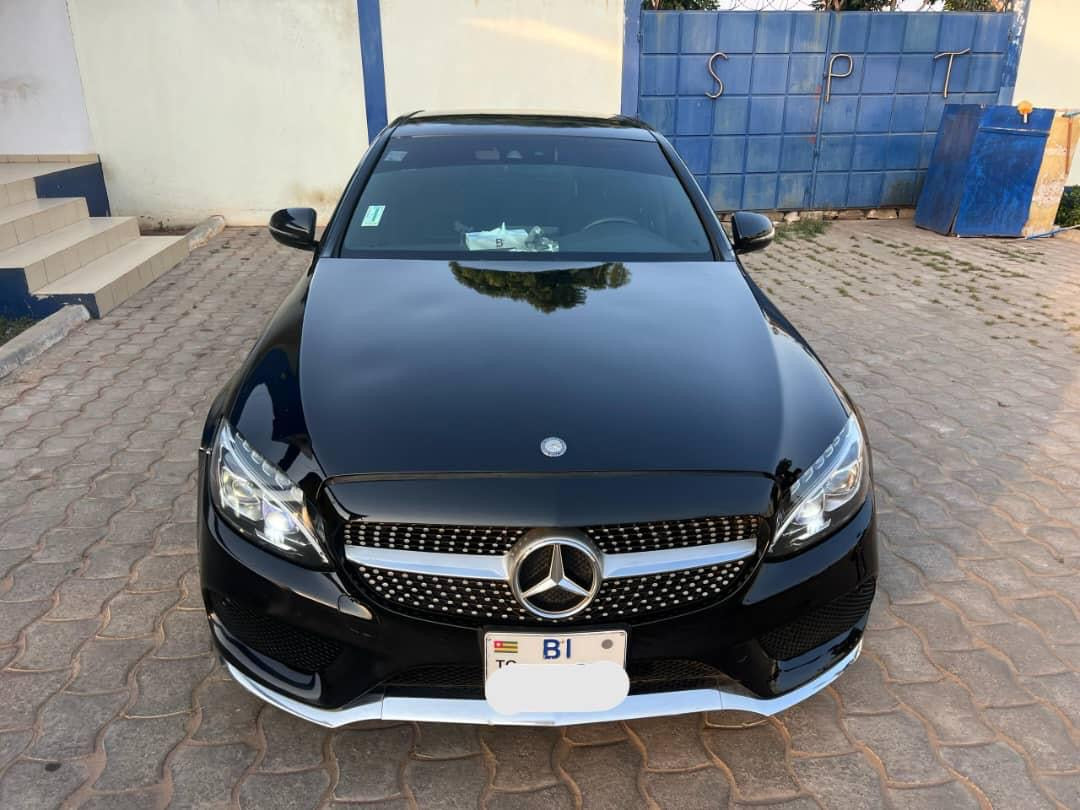 MERCEDES C300 AMG – 2017 | ESSENCE | FULL OPTIONS