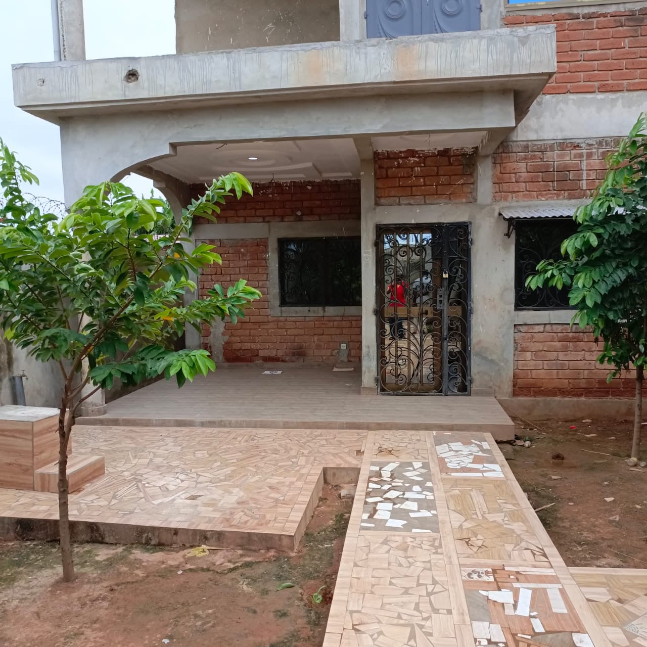 À VENDRE – Maison R+1 de 5 Pièces à Agoè Dikamé | 53.000.000 FCFA