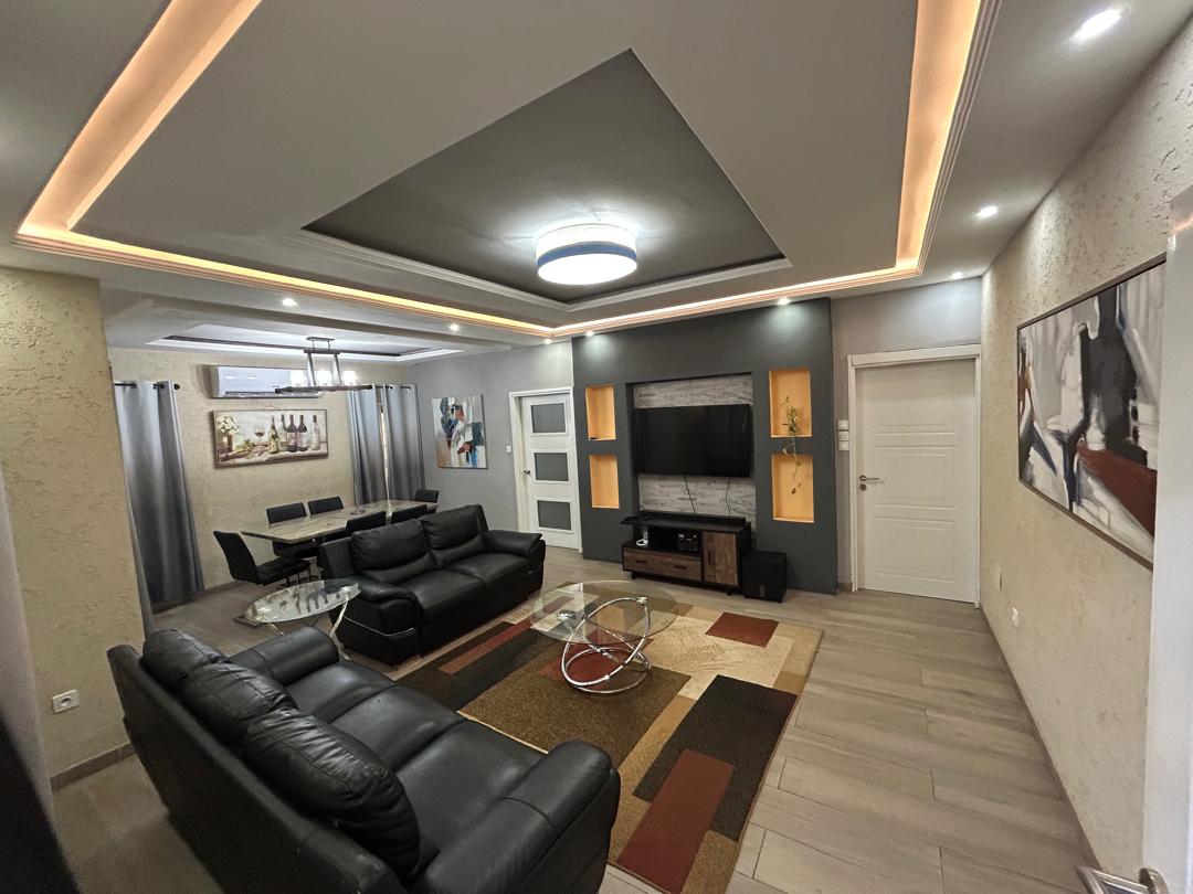 Mini villa meublée 3 chambres à louer à Adidoadin – 850000 FCFA