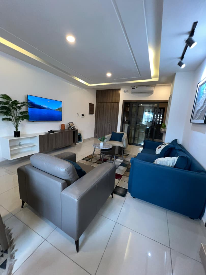 Appartement meublé à louer à Avenou – 650000 FCFA