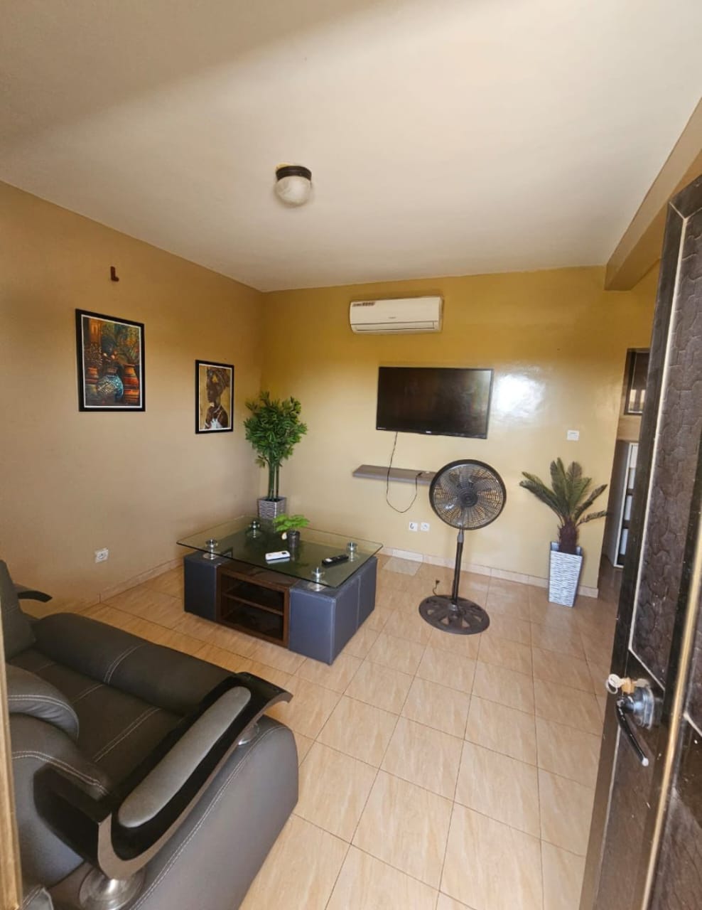 Immeuble de 11 appartements à vendre à Adétikopé Kladjèmé – 180 millions FCFA