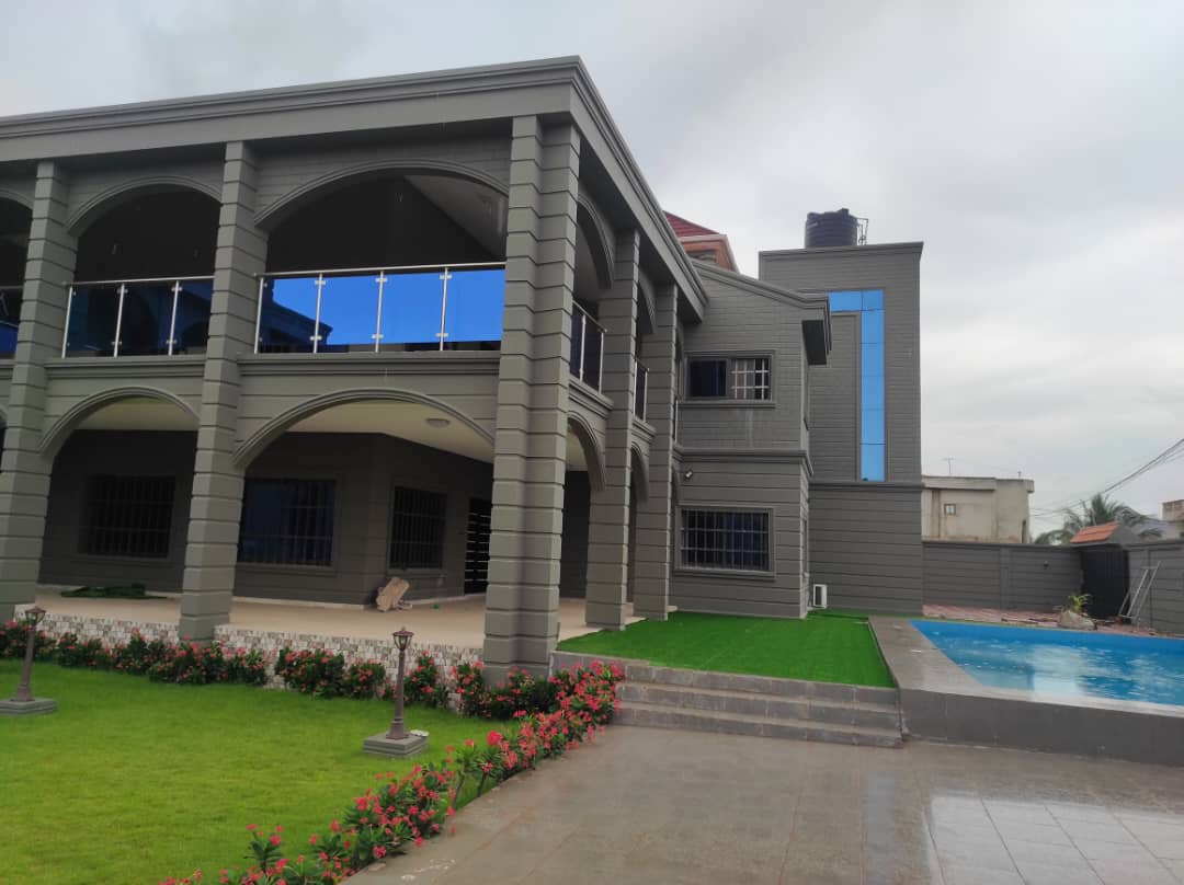 Villa à vendre à Adidogomé – 500 Millions FCFA