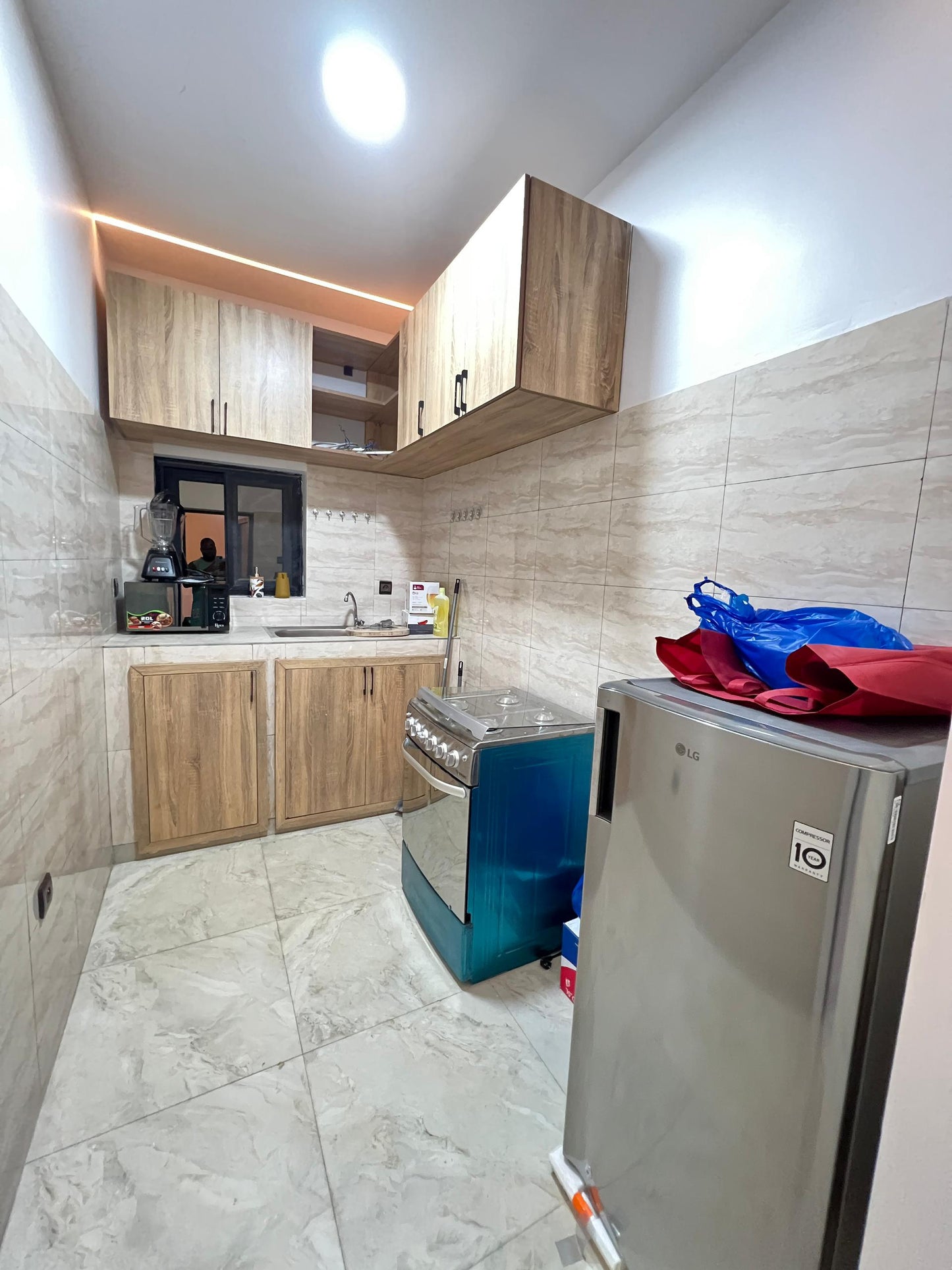 Appartement meublé 2 chambres en location à Zanguera – 400000 FCFA/mois