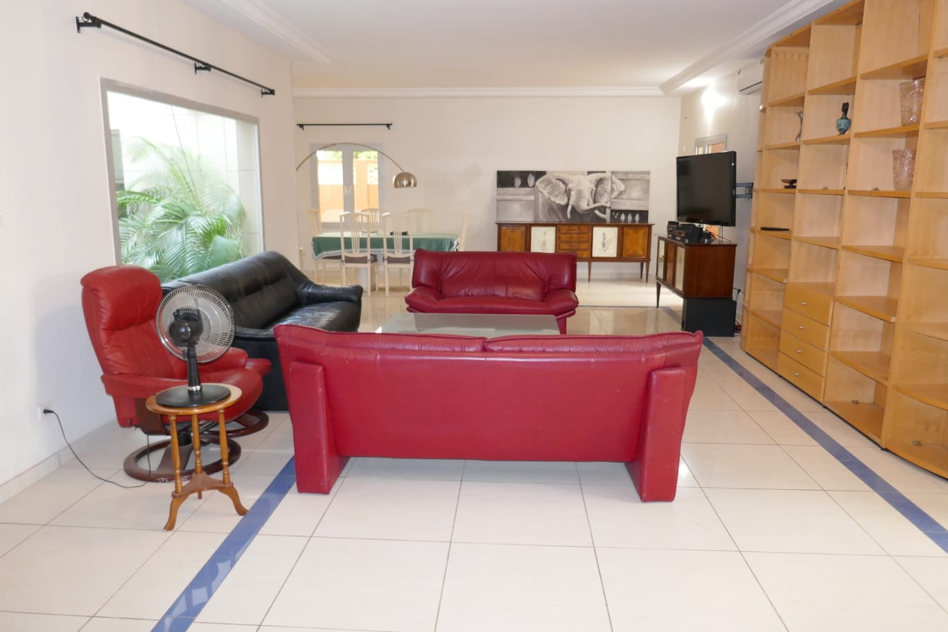 Villa duplex meublée 8 chambres en vente à Kégué kpatcha – 400 millions FCFA
