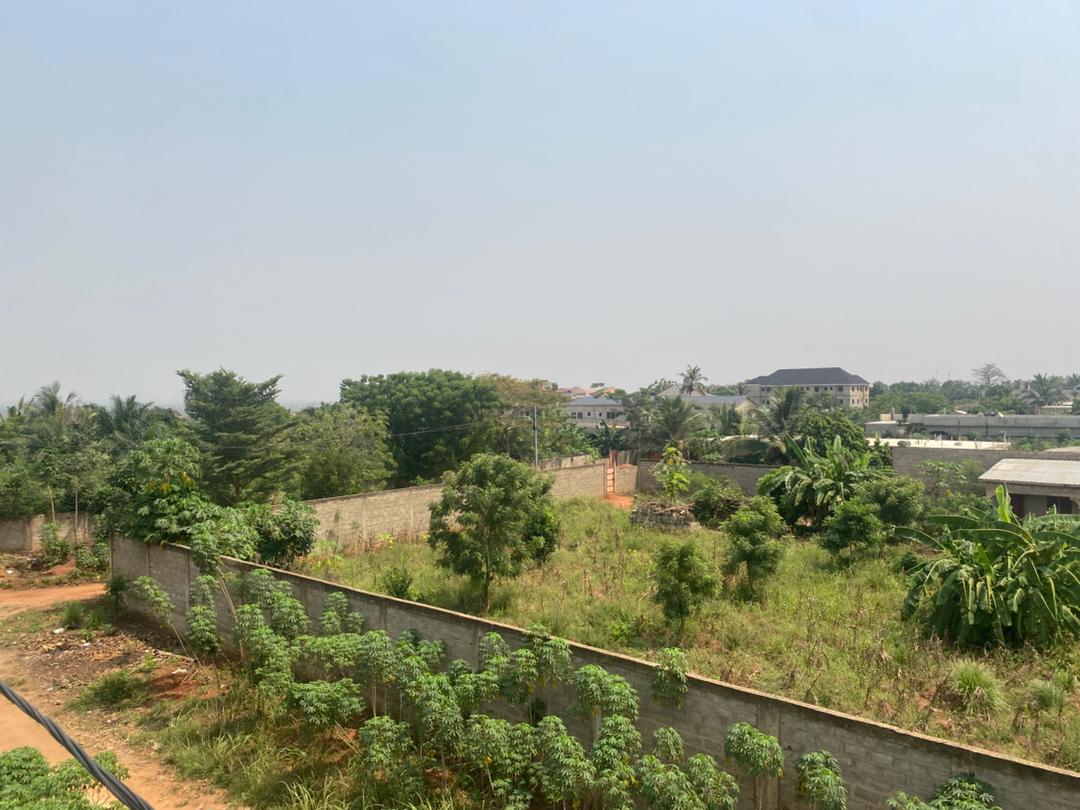 Terrain de 4 lots en vente à Apessito – 120 millions FCFA