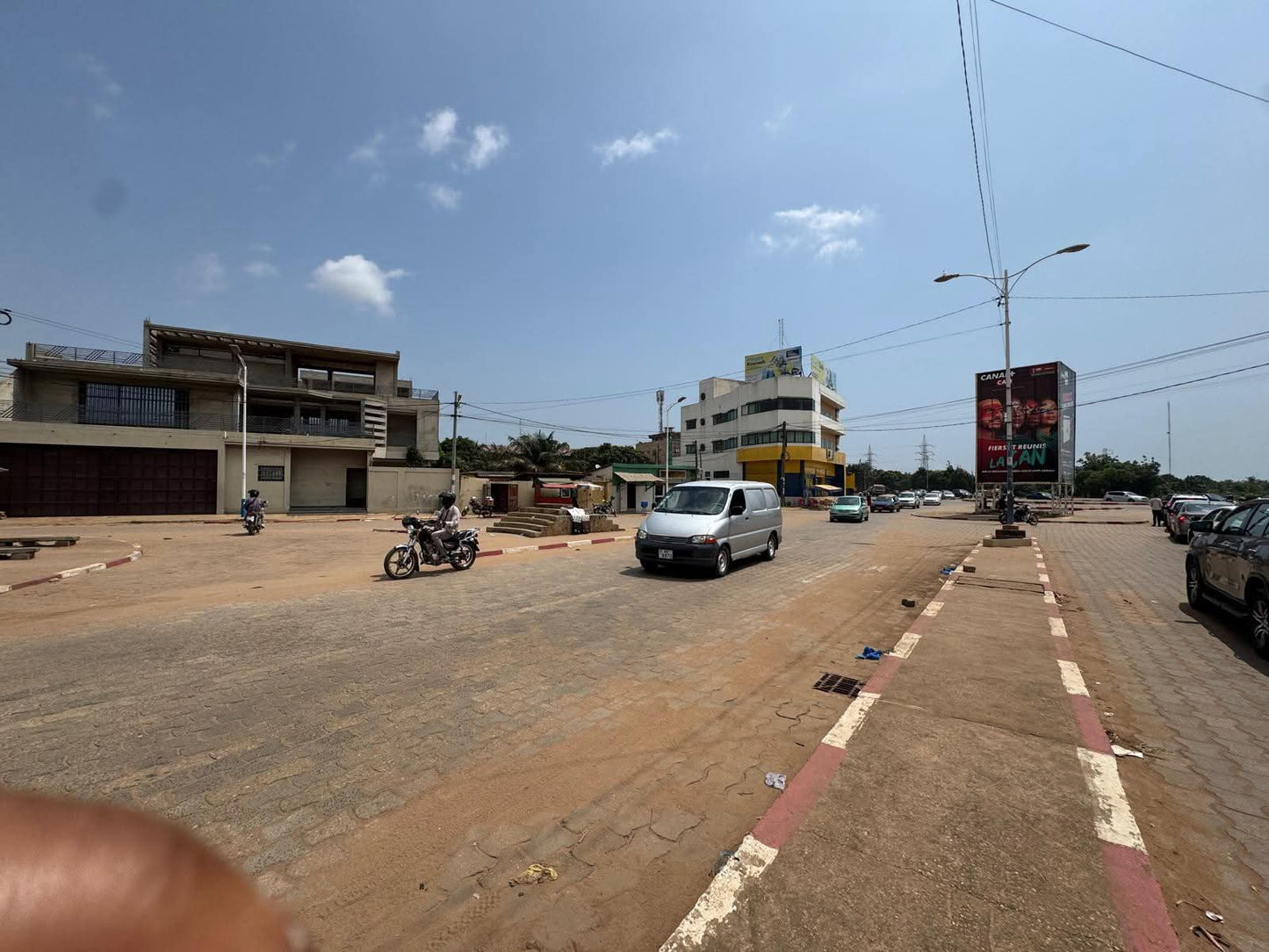 Villa triplex à bailler à Avenou – 1.500.000 FCFA