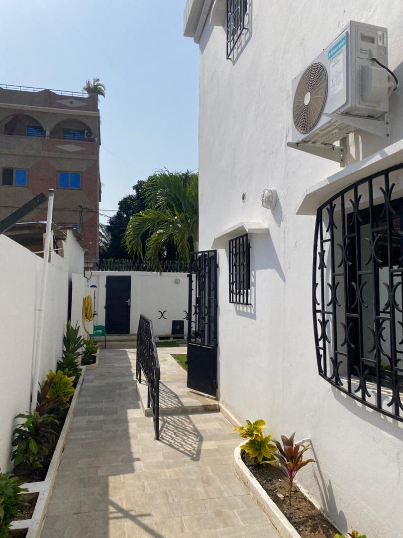 Villa à louer à Tokoin – 1 500 000 FCFA