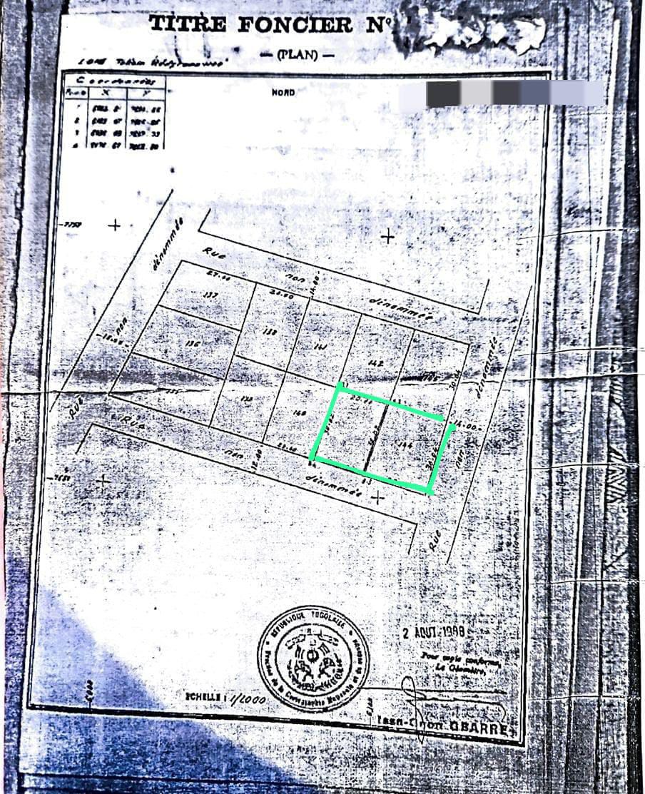 Terrain 2 lots en vente à Hedzranawoé – 120 millions FCFA