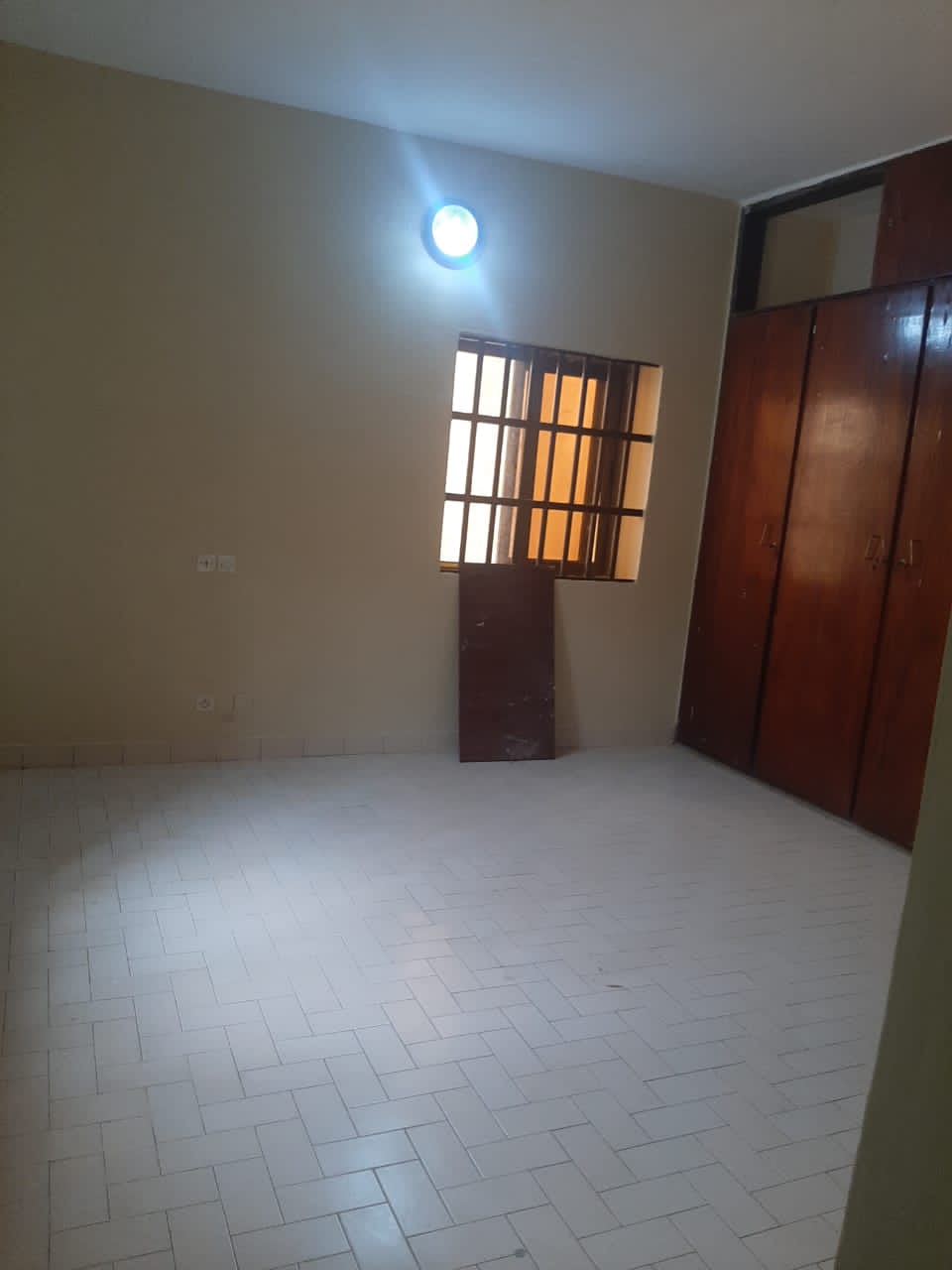 Villa à louer à Avedji – 200000 FCFA