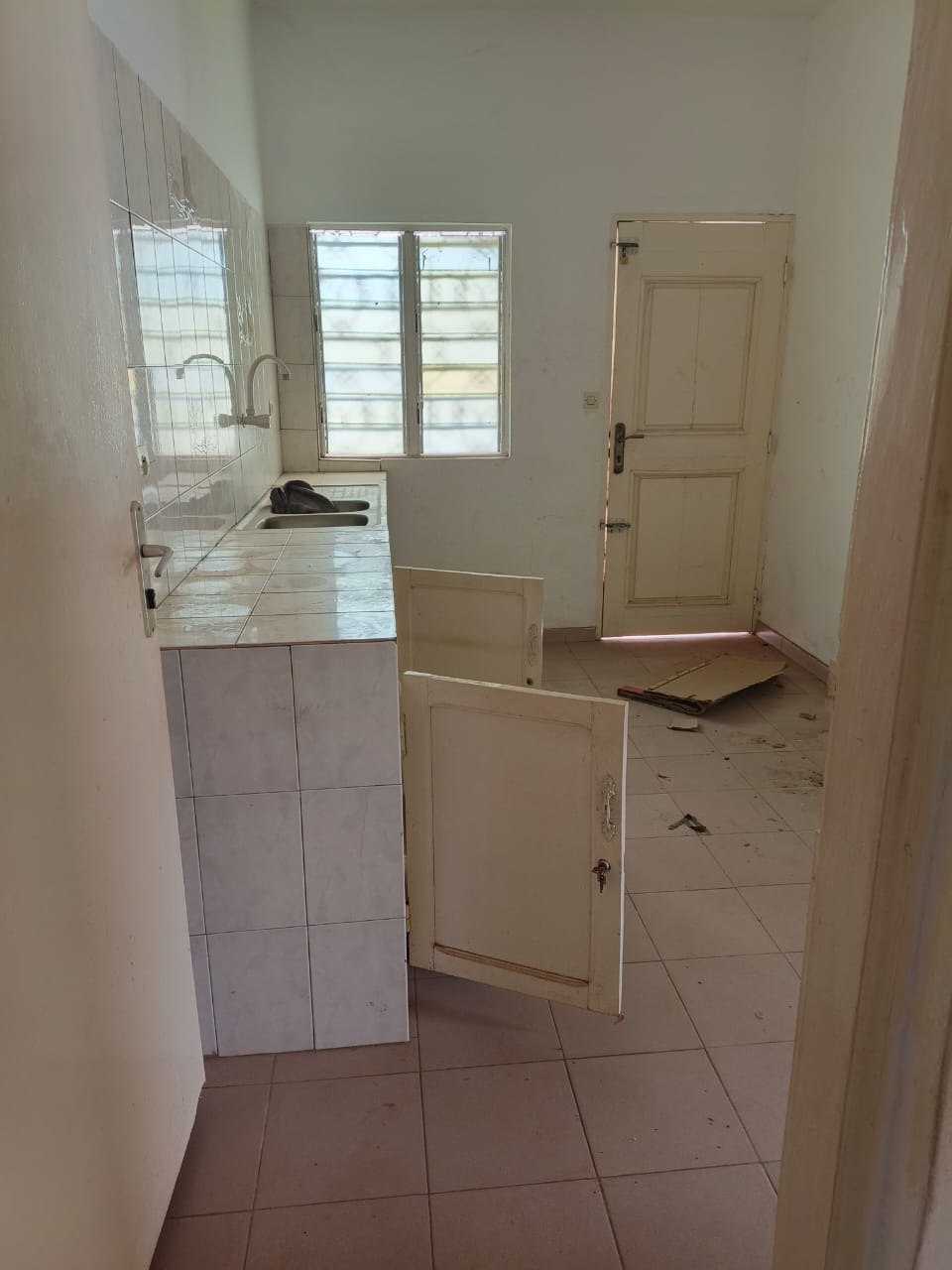 Villa 3 chambres en vente à Agoe Fil Ô Park – 100 millions FCFA