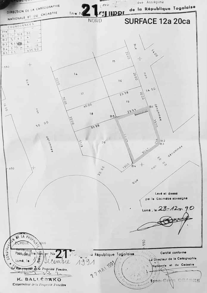 Terrain à vendre à Agbalépédo – 350 Millions FCFA
