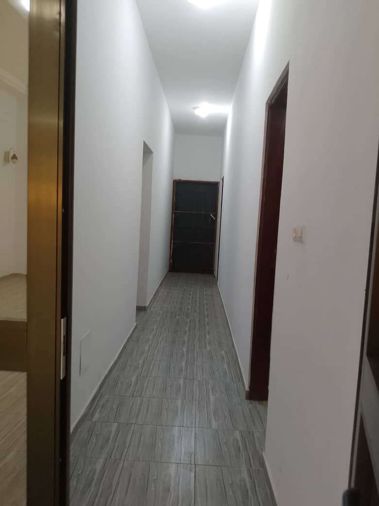 Villa dallée staffée en vente à Apédokoe Planète Love – 40 000 000 FCFA