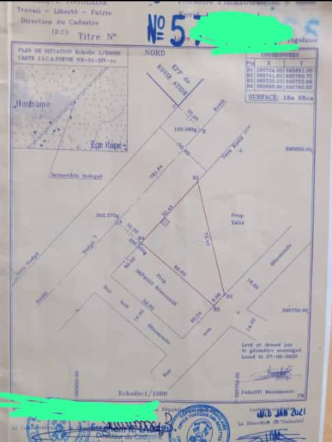 Terrain de 3 lots collés en vente à Noepé-Kovié – 25 millions FCFA