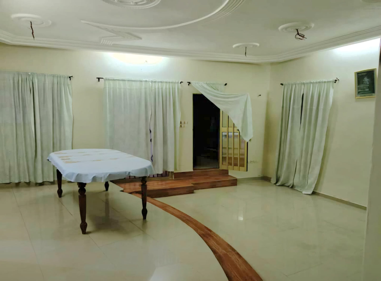 Villa R+1 en vente à Avedji – 47 millions FCFA