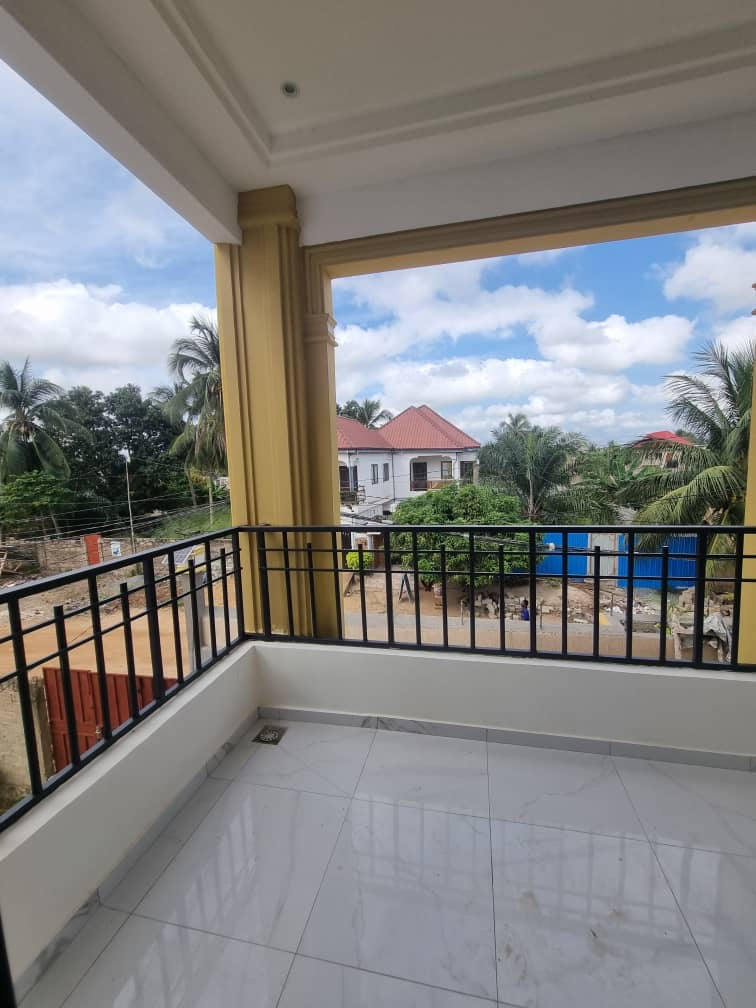 À VENDRE – VILLA 4 PIÈCES (03 chambres + salon) À ZANGUÉRA | 50 millions FCFA