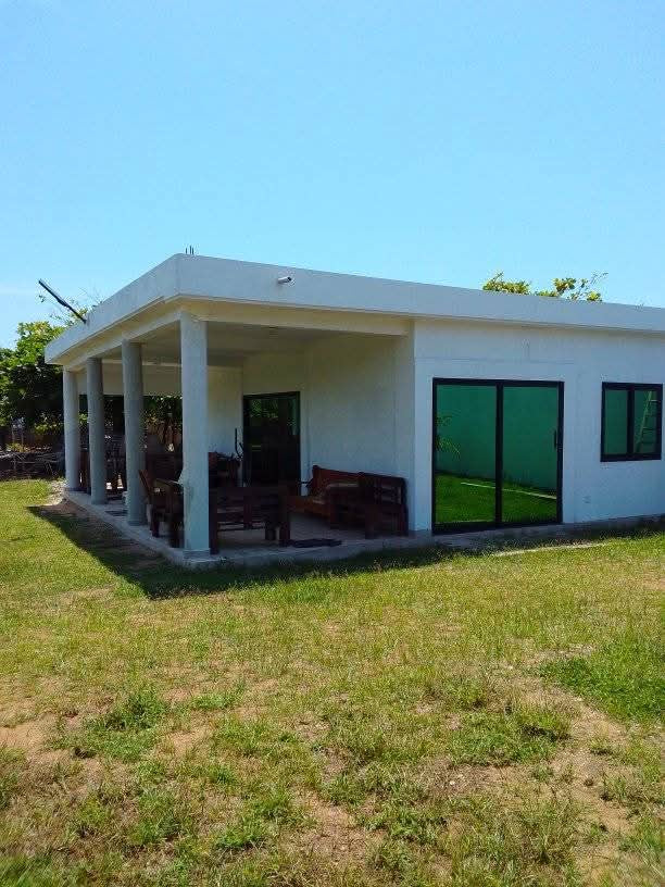 GRANDE PROPRIÉTÉ À VENDRE OU À LOUER À BAGUIDA CÔTÉ PLAGE – 6600 m² | TITRE FONCIER