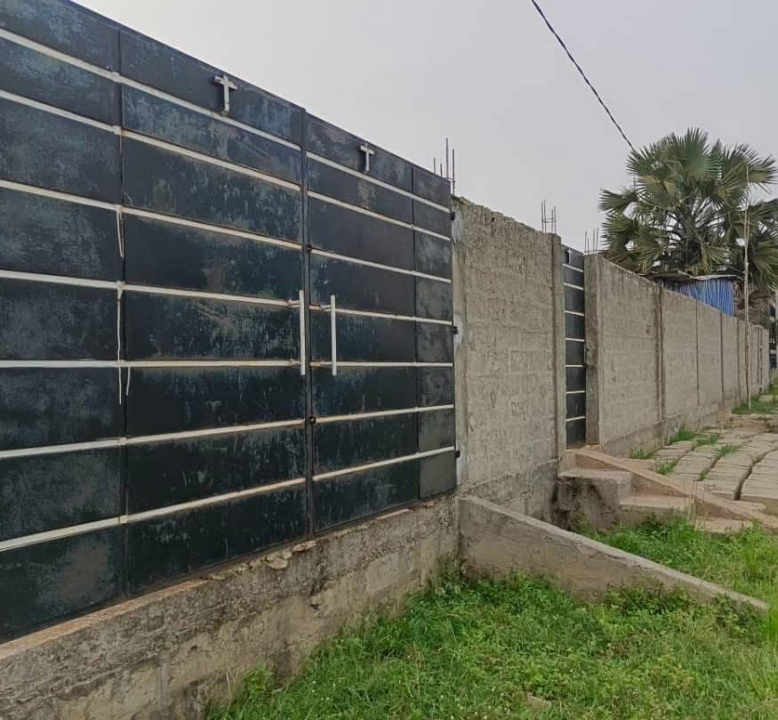 Terrain 1 lot clôturé en vente à Agoè Legbassito (Apessito) – 20 millions FCFA