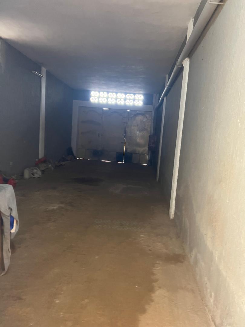 Villa duplex 5 chambres en vente à Agoè Cacaveli – 100 millions FCFA
