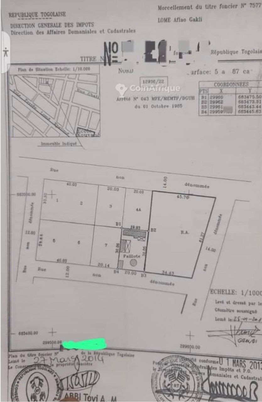Terrain ½ lot en vente à Djidjolé – 30 millions FCFA