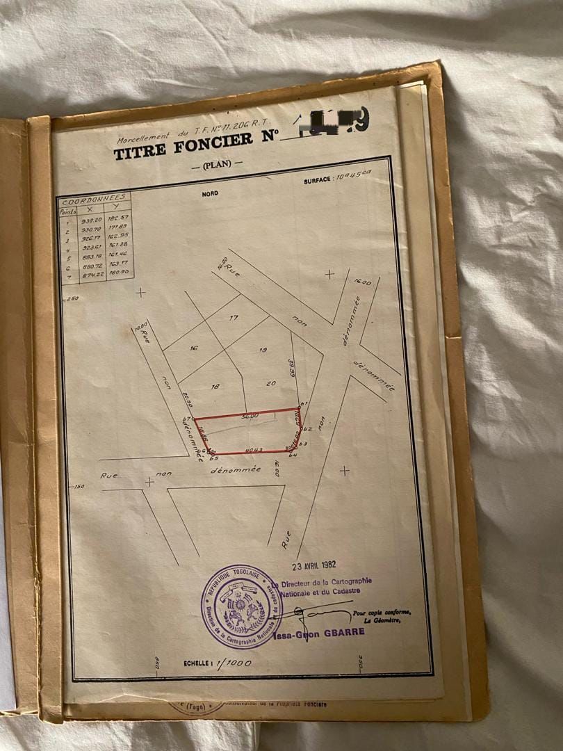 Terrain 2 lots en vente à Nukafu – 160 millions FCFA