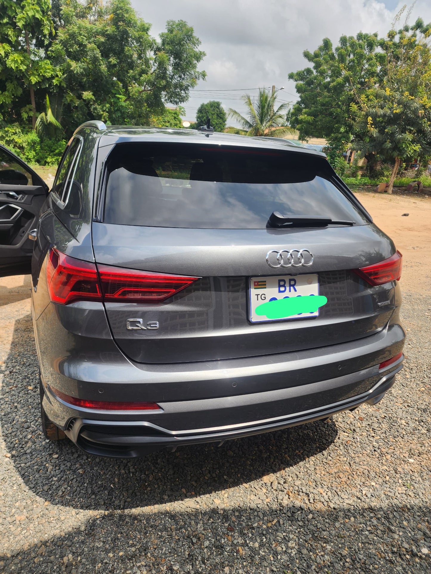 AUDI Q3 S LINE – ANNÉE 2021 – FULL OPTIONS