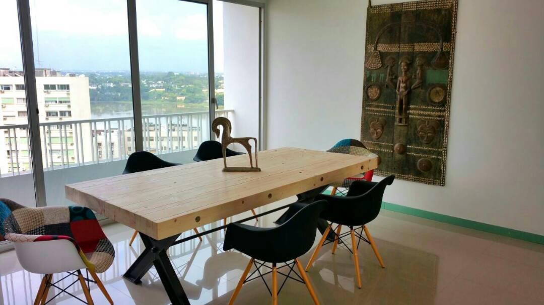 IMMEUBLE R+15 DE 35 APPARTEMENTS ET 7 LOCAUX À VENDRE AU PLATEAU, ABIDJAN – 1200 M² – 15 MILLIARDS CFA