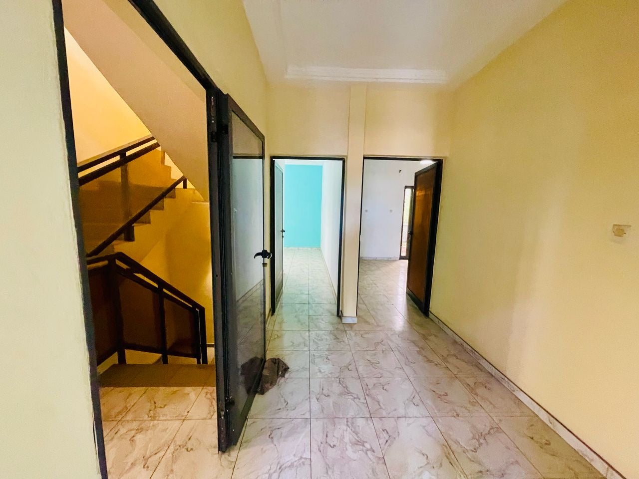 VILLA 6 PIÈCES À VENDRE À ATTIEGOU – 150 m² | TITRE FONCIER