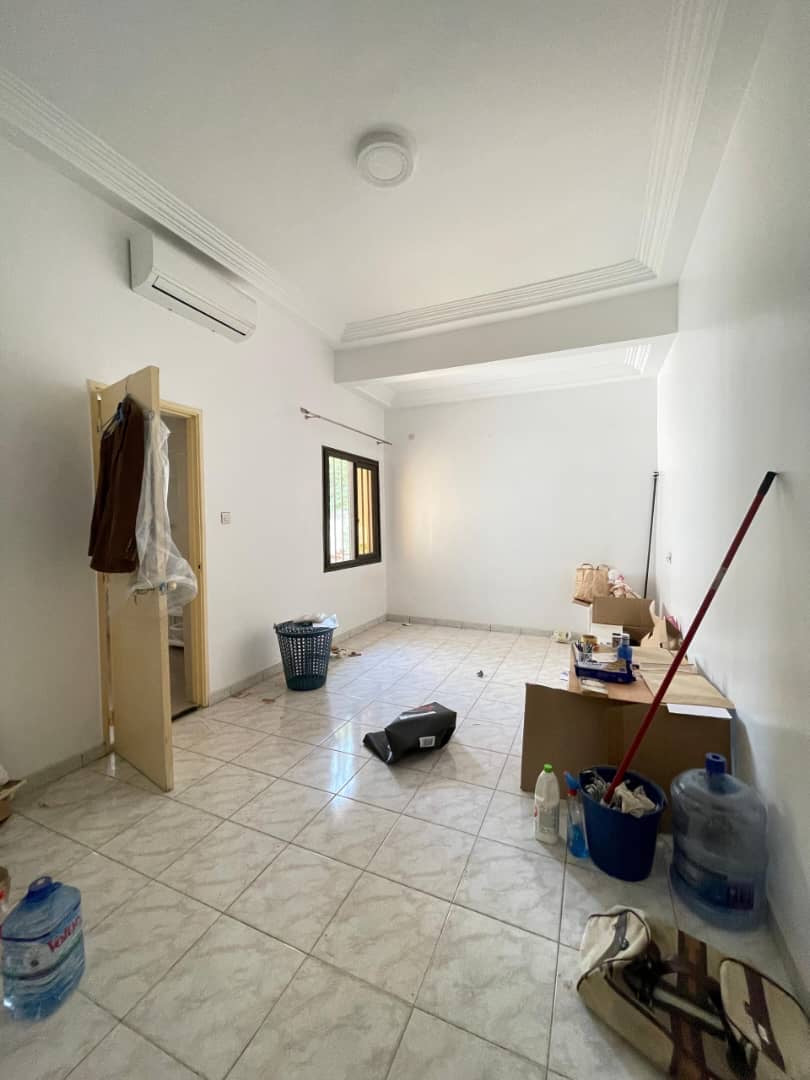 LOMÉ - CAISSE – VILLA 6 PIÈCES AVEC PISCINE À VENDRE