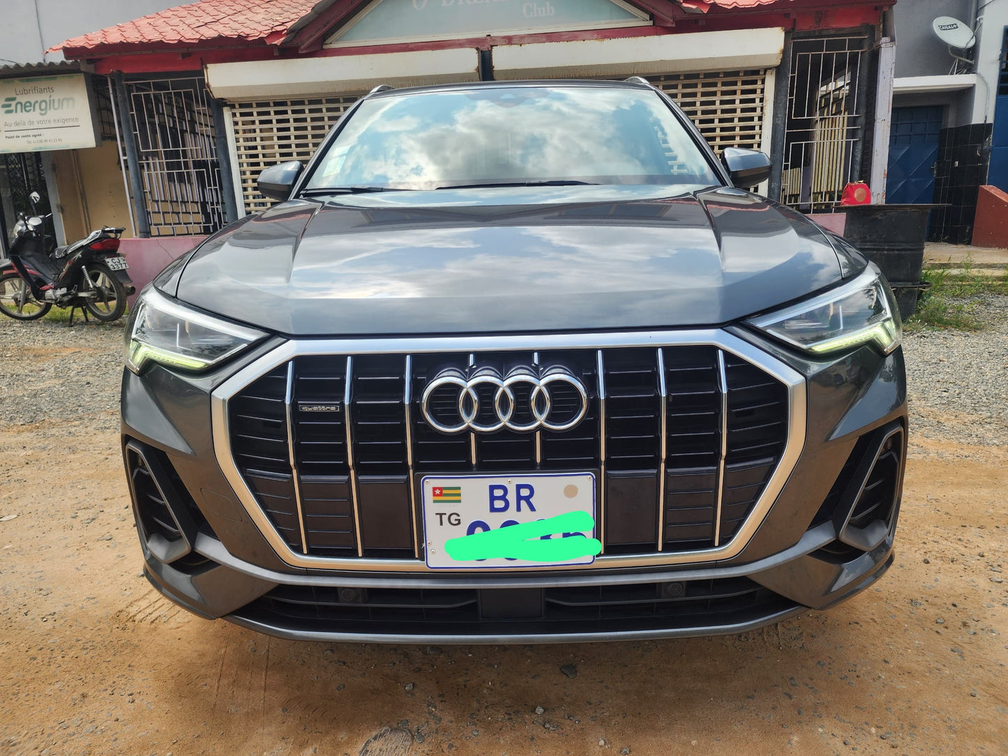 AUDI Q3 S LINE – ANNÉE 2021 – FULL OPTIONS