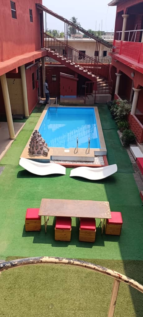 HÔTEL 19 CHAMBRES À VENDRE À ANÉHO CÔTÉ PLAGE – 2 LOTS | TITRE FONCIER