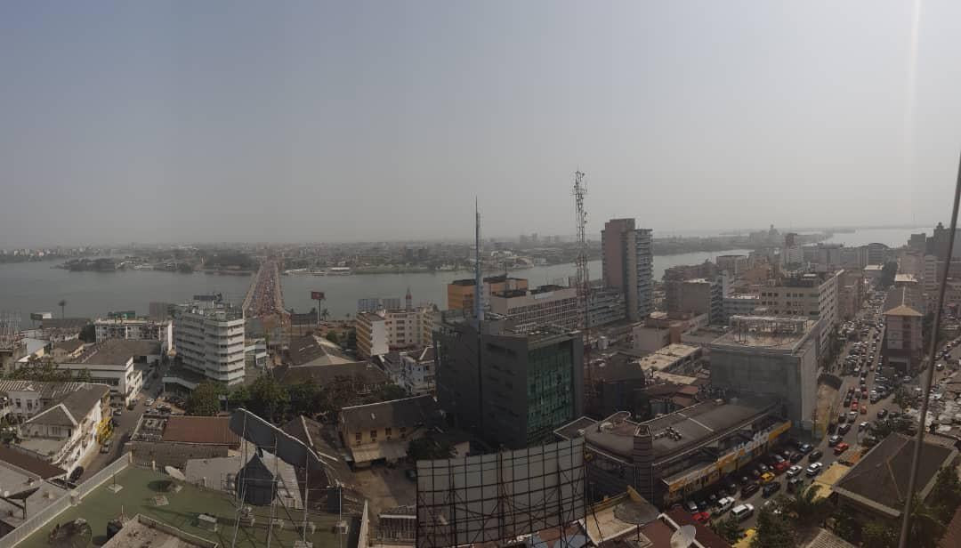IMMEUBLE R+15 DE 35 APPARTEMENTS ET 7 LOCAUX À VENDRE AU PLATEAU, ABIDJAN – 1200 M² – 15 MILLIARDS CFA