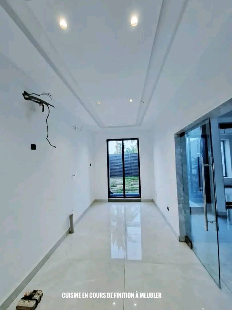 UNE MAGNIFIQUE VILLA À VENDRE À ATTIEGOU - 6 PIÈCES