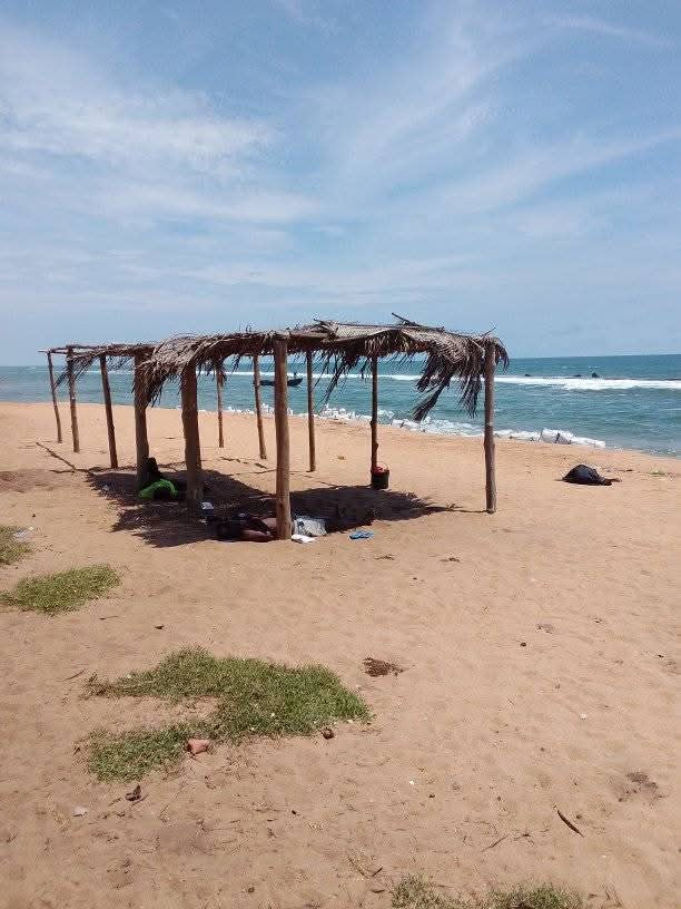 GRANDE PROPRIÉTÉ À VENDRE OU À LOUER À BAGUIDA CÔTÉ PLAGE – 6600 m² | TITRE FONCIER