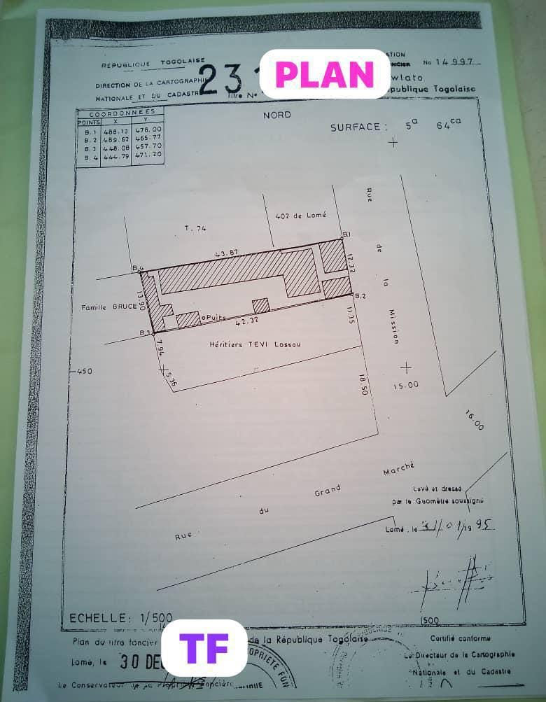 Immeuble R+2 avec boutiques à vendre au Grand Marché de Lomé – 1 milliard FCFA