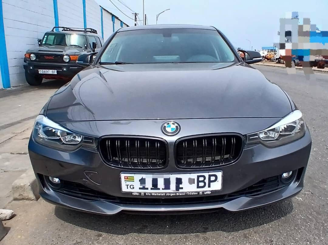 BMW 328i – 2013 | FULL OPTION | ÉTAT IMPECCABLE