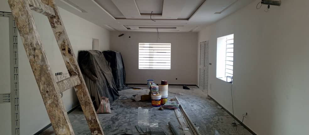 VILLA 7 PIÈCES À VENDRE À AVENOU – 300 m² – TITRE FONCIER