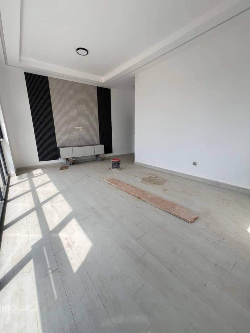 VILLAS 6 PIÈCES À VENDRE À TOKOIN FOREVER – NEUVES AVEC CAMÉRAS DE SURVEILLANCE | TITRE FONCIER