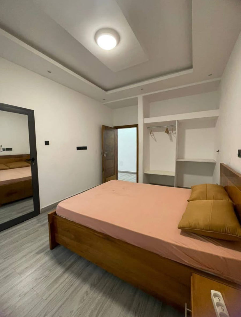 VILLA MEUBLÉE À LOUER – 4 CHAMBRES – 600.000 FCFA/MOIS – LOMÉ - TOGO 2000