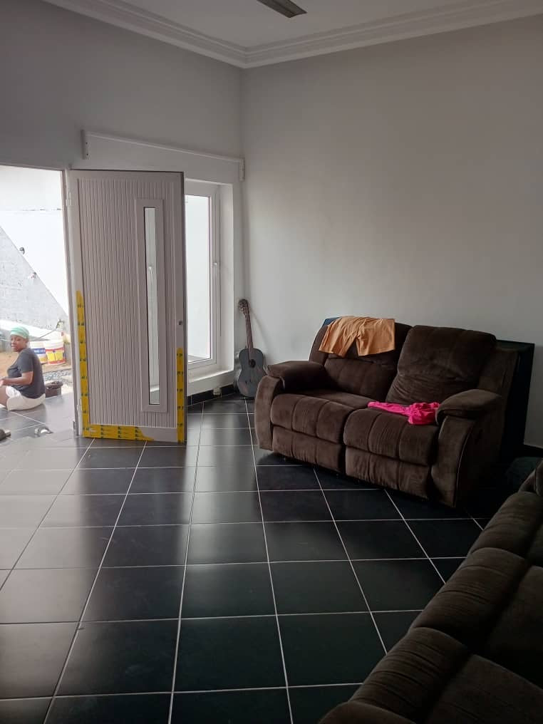 TOGOKOMÉ – MAISON DE 4 PIÈCES À VENDRE CÔTÉ PLAGE
