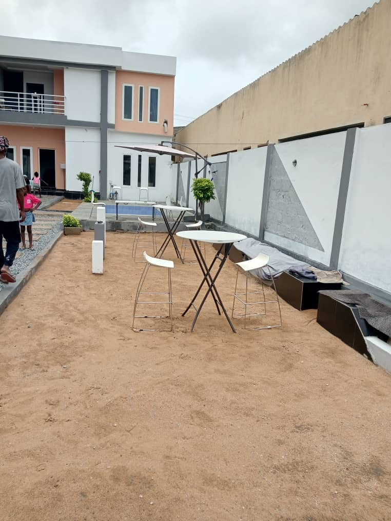 TOGOKOMÉ – MAISON DE 4 PIÈCES À VENDRE CÔTÉ PLAGE