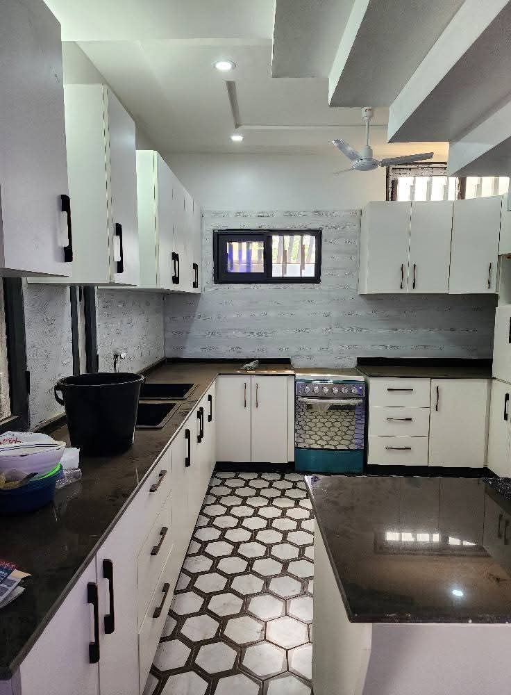 VILLA À VENDRE À VOGAN – 11 PIÈCES AU TOTAL
