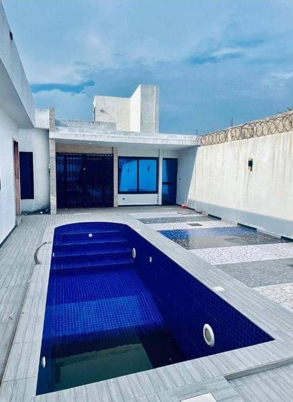 VILLA 3 PIÈCES À VENDRE À NIMAGNA CÔTÉ PLAGE – VUE MER