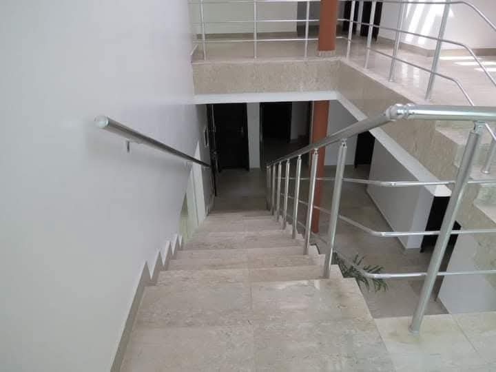 VILLA DE PRESTIGE À VENDRE À ADÉWUI – LOMÉ | MARBRE ITALIEN & TITRE FONCIER