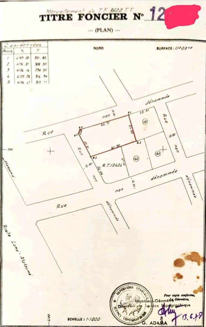 À VENDRE : TERRAIN 1 LOT (600 m²) À TOKOIN – DERRIÈRE HÔTEL EDA OBA