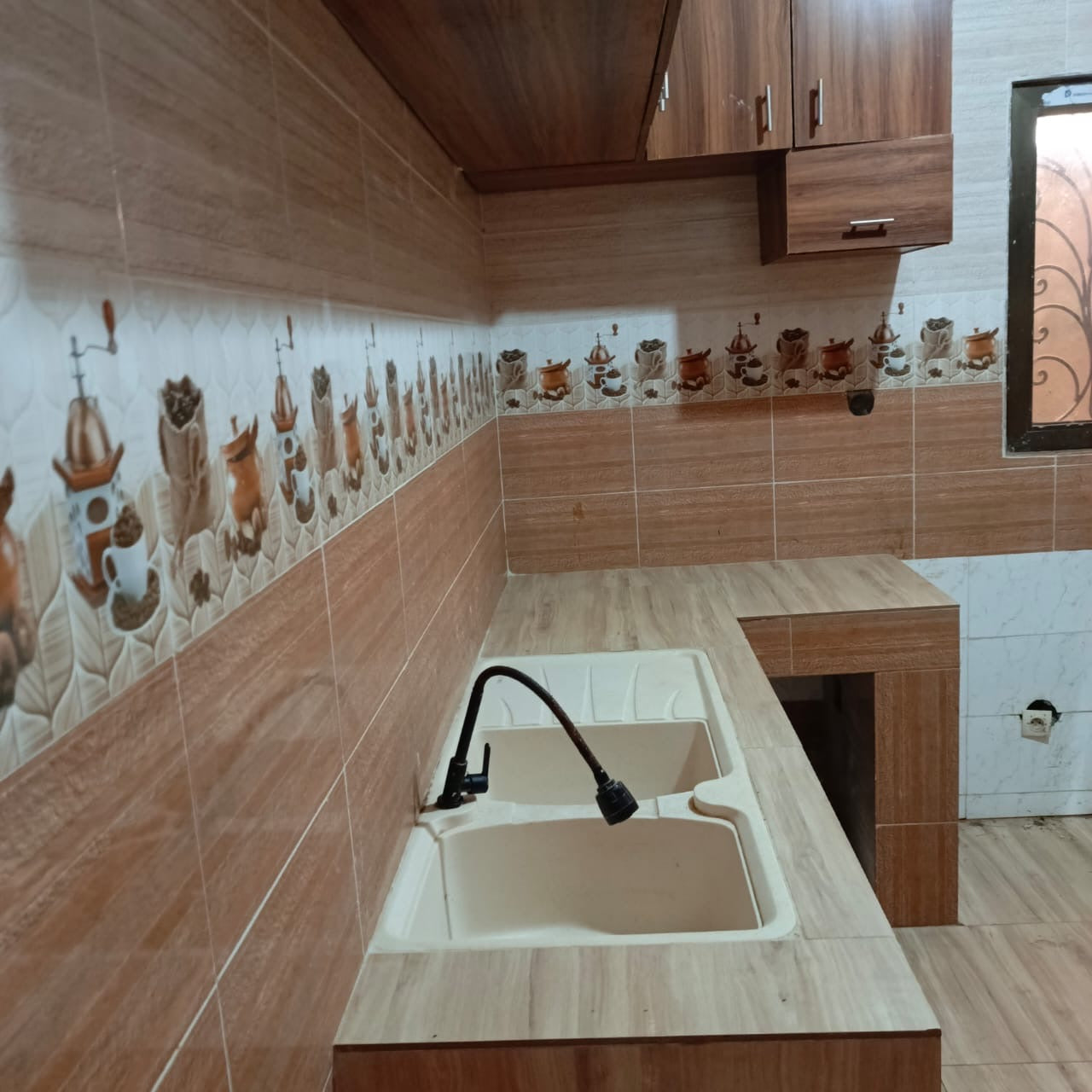 À VENDRE – Maison R+1 de 5 Pièces à Agoè Dikamé | 53.000.000 FCFA