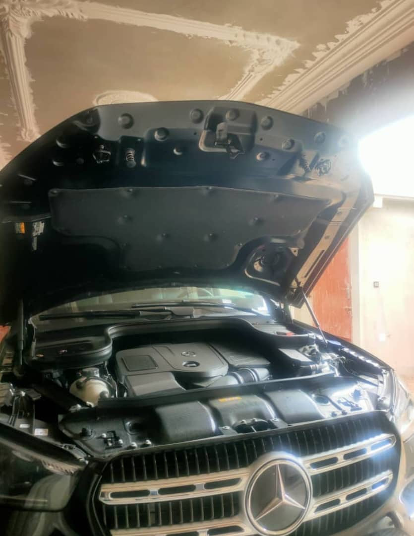 MERCEDES-BENZ GLE 63s – 2024 | V8 ESSENCE | FULL OPTIONS