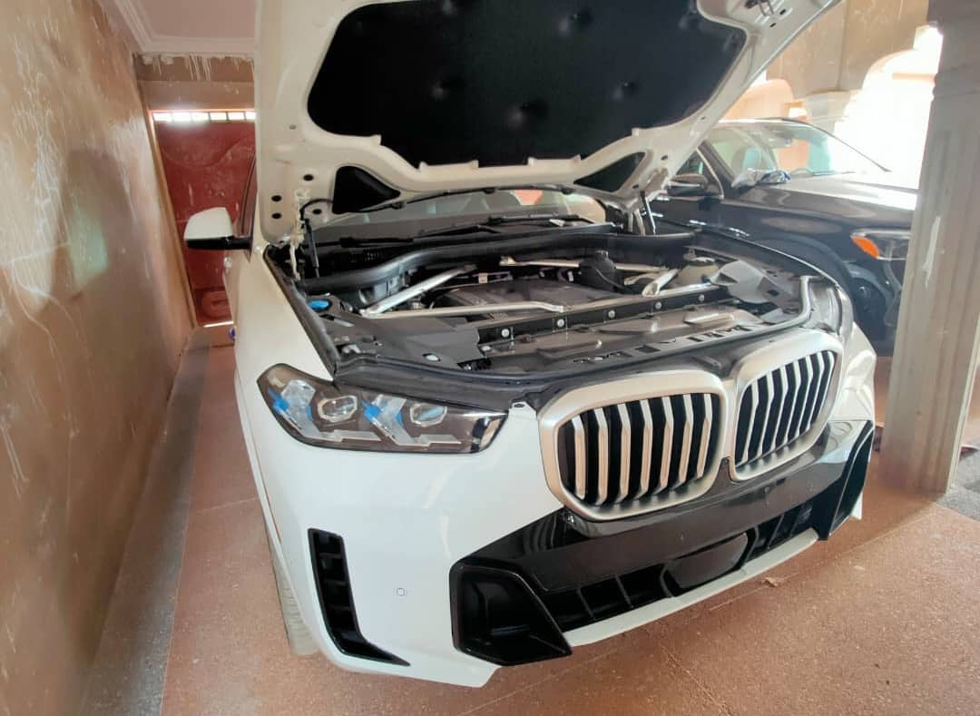 BMW X5 xDrive – 2024 | V6 ESSENCE | FULL OPTIONS
